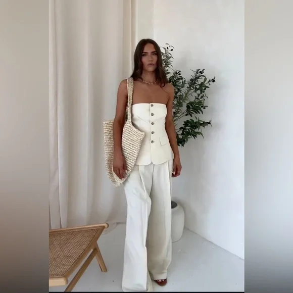 ZARA BUTTONED VEST TOP - Picture 6 of 17